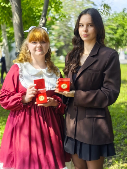 Медалисты школы.